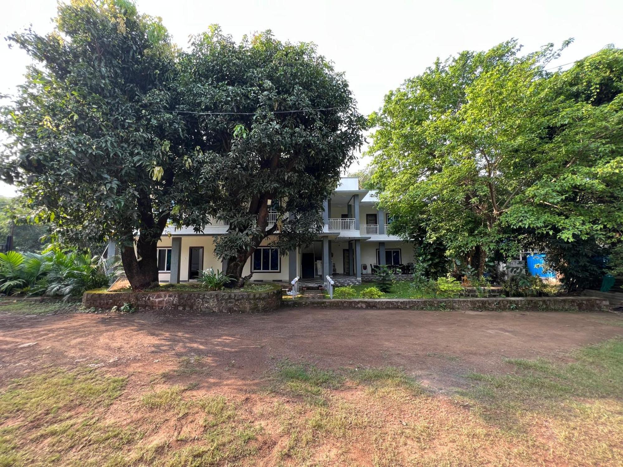 Iira Stays-Sea Coast Farm Alībāg Exterior foto